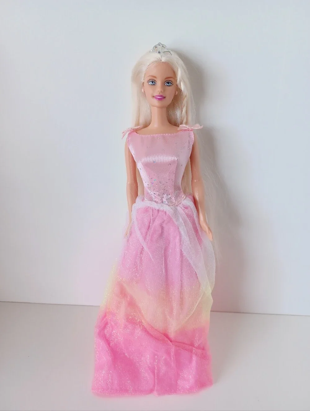 Vintage Barbie Fashion Doll Prncess Pink And Yellow Dress‎ With Crown Toy
